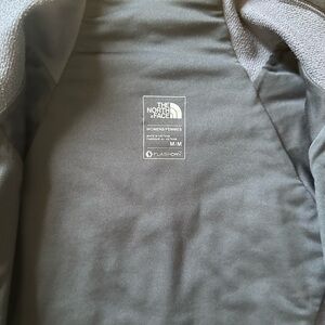 Medium flash dry black NorthFace jacket